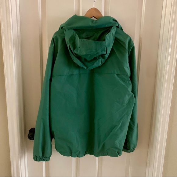 Lands End Mens Large Sage Green Vented Rain Jacket with foldable hood - Picture 3 of 5